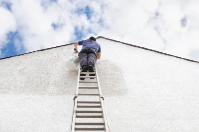 Peinture extérieure à Sainte-Thérence — façades et ravalement